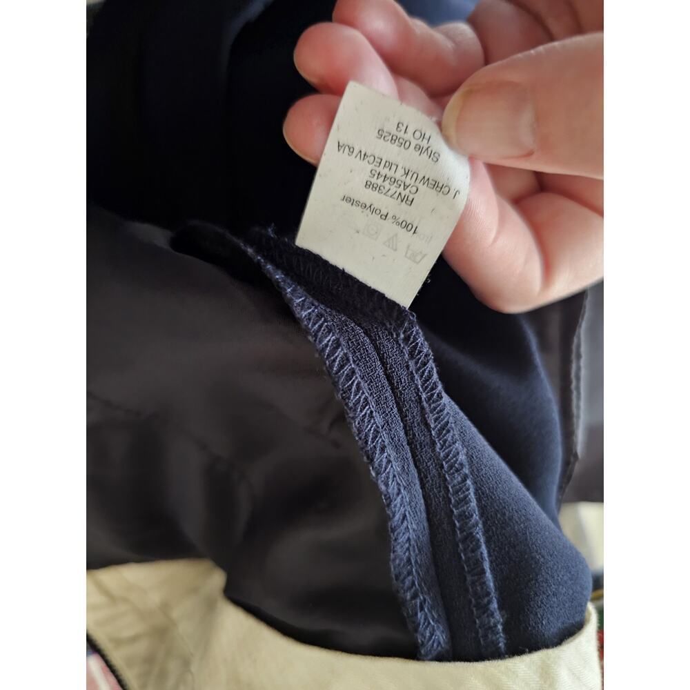 J. Crew Navy Tapered Pleated Trouser Pants Women's Size 10 Black Trim Pockets - Picture 7 of 9